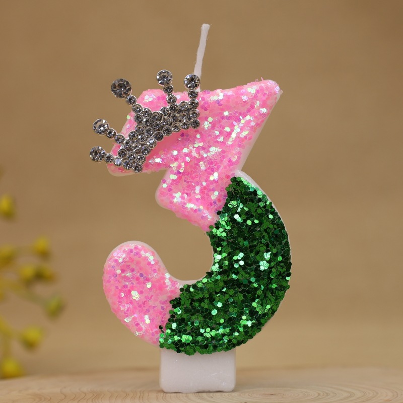 Vela de Cumpleaños con Corona  - Holiday Candle Set reseña y precio