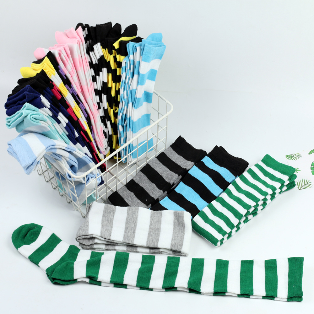 Medias anchas a rayas para muj - Christmas Stocking Hanging reseña y precio